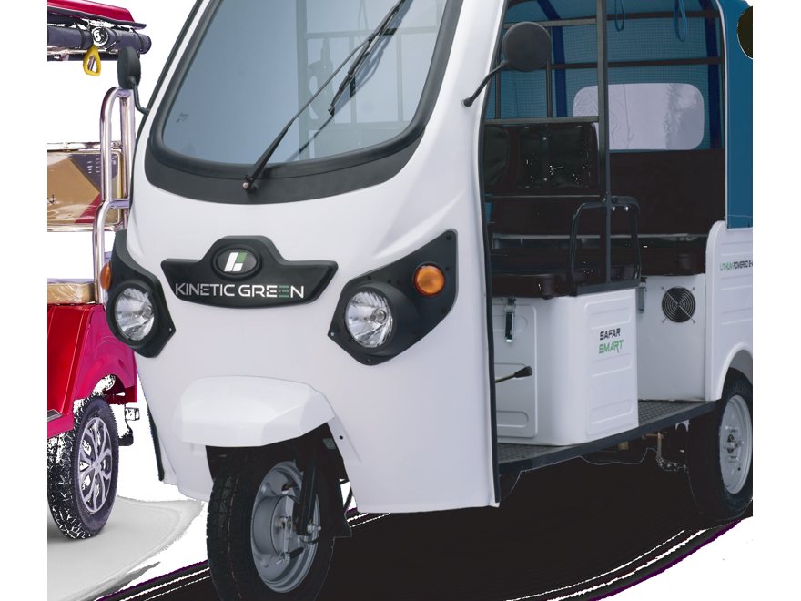 Kinetic Safar Smart LA